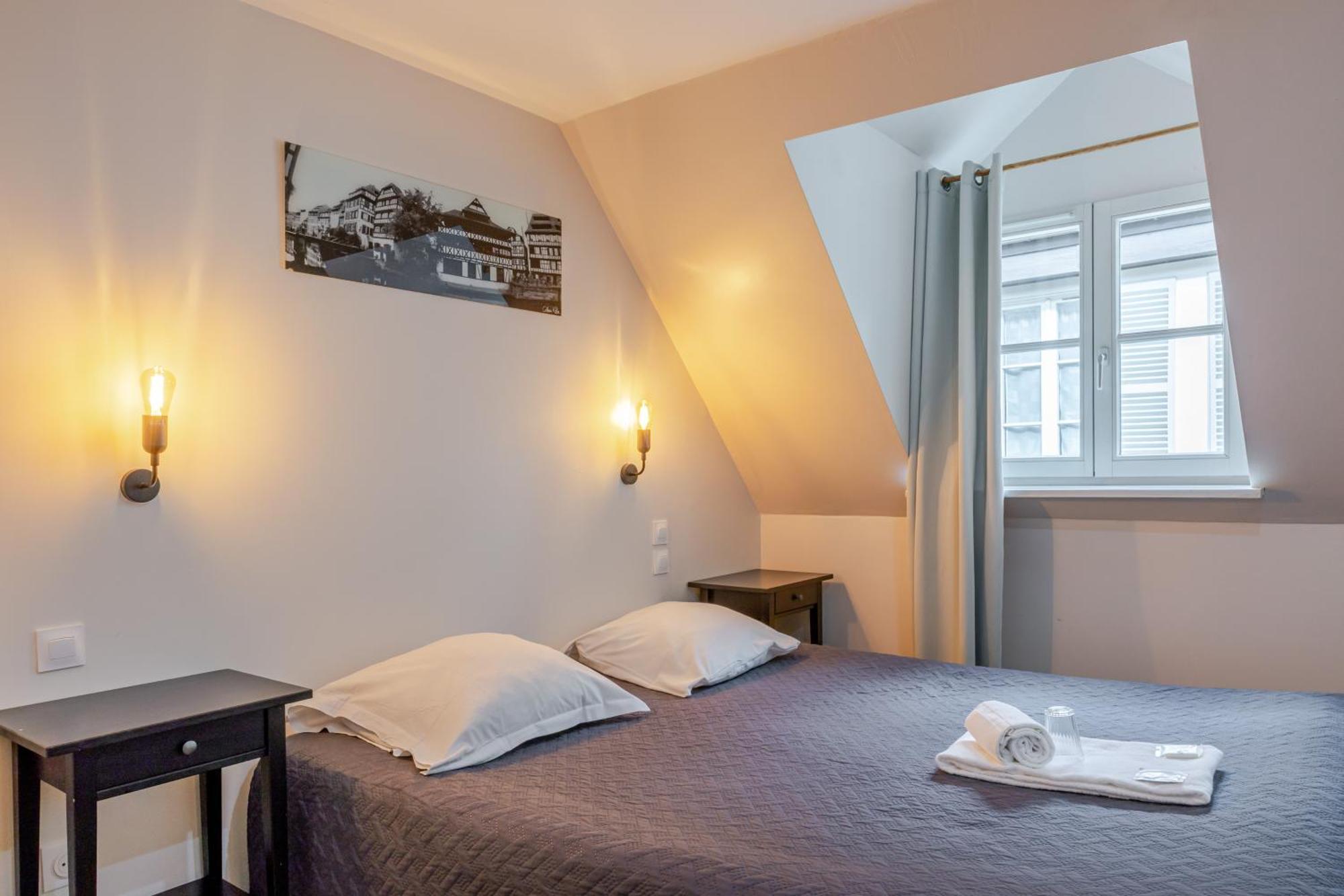 Hotel Patricia - Strasbourg Hyper Centre Esterno foto